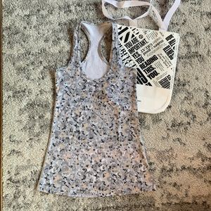 Lululemon Racerback Tank (Sz 2)